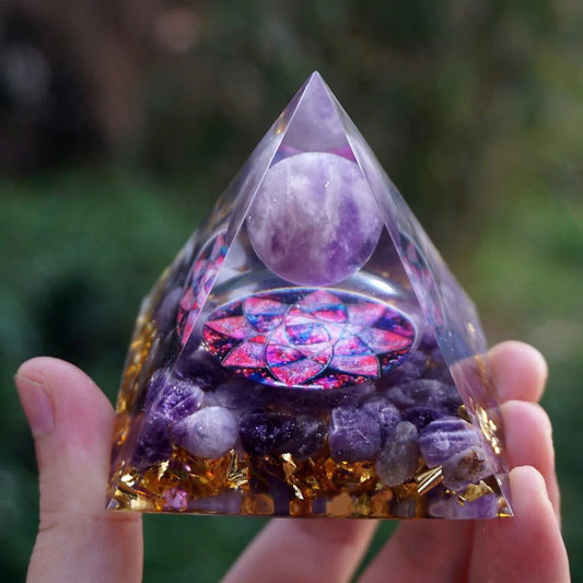 NATURAL AMETHYST PYRAMID